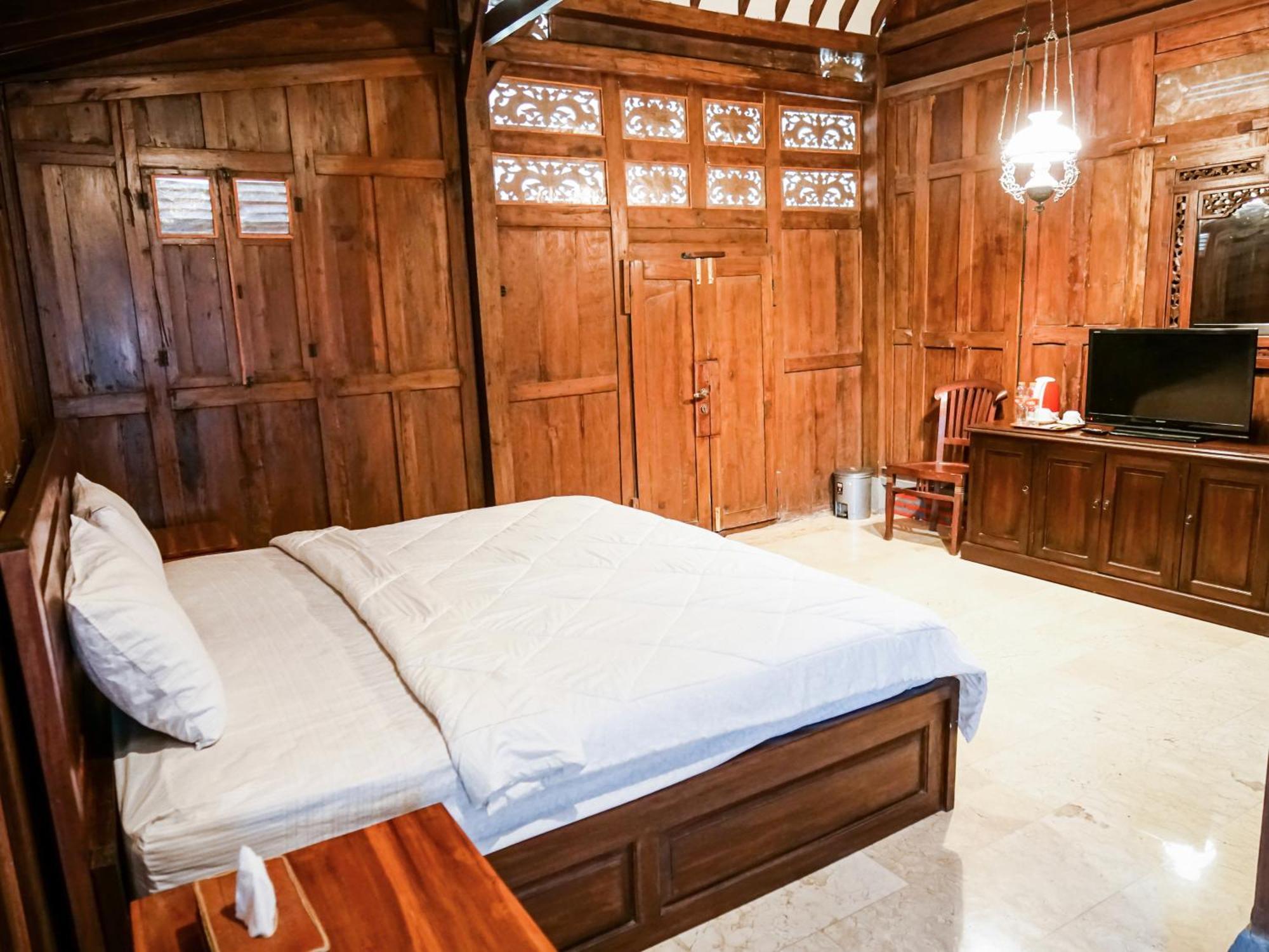 Pendhapa Art Space - Pas Limasan Homestay Prawirotaman Экстерьер фото