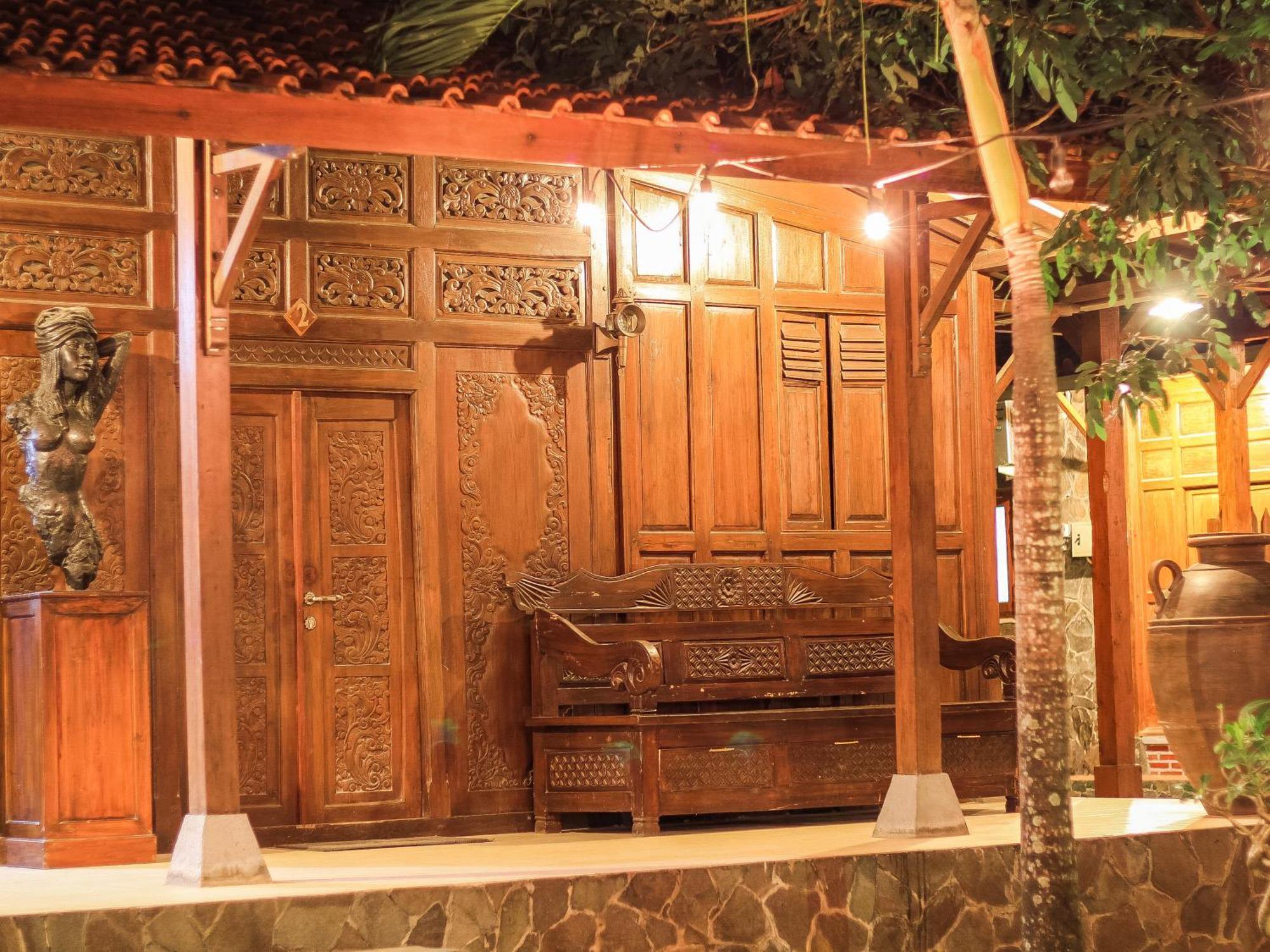 Pendhapa Art Space - Pas Limasan Homestay Prawirotaman Экстерьер фото